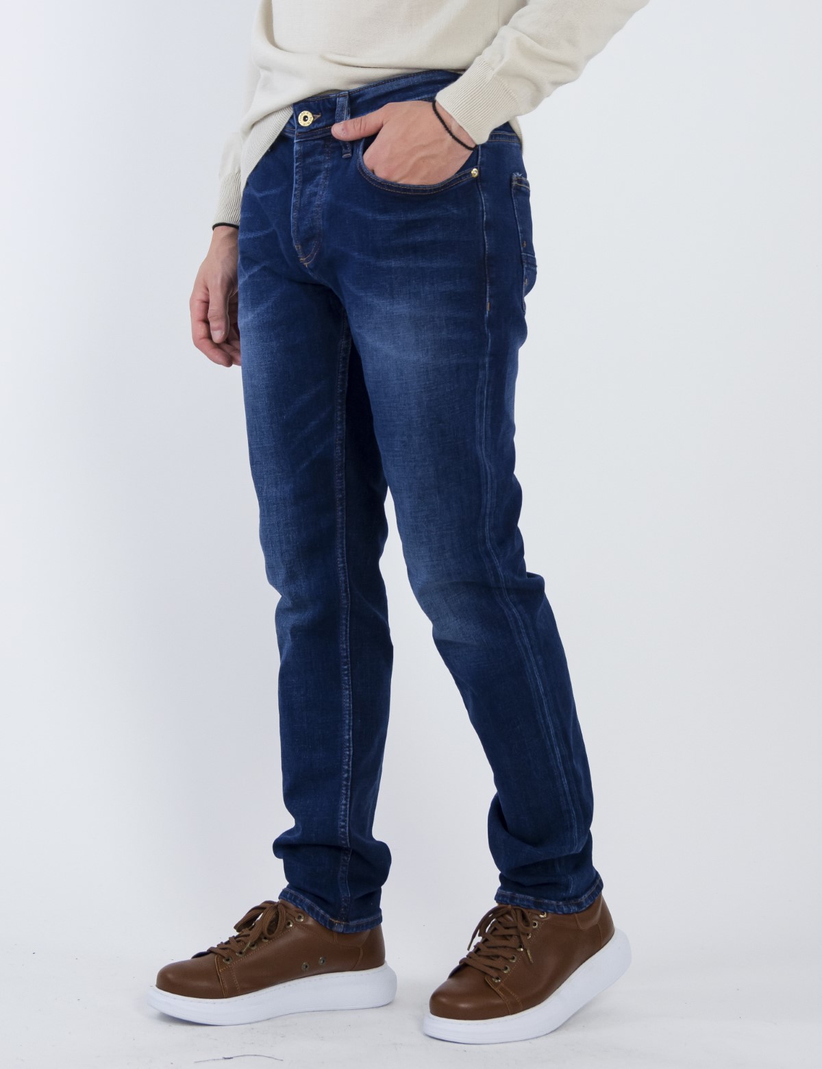 Ανδρικό μπλε τζιν παντελόνι με ξέβαμμα πεντάτσεπο με κουμπιά GB5003 φωτογραφία